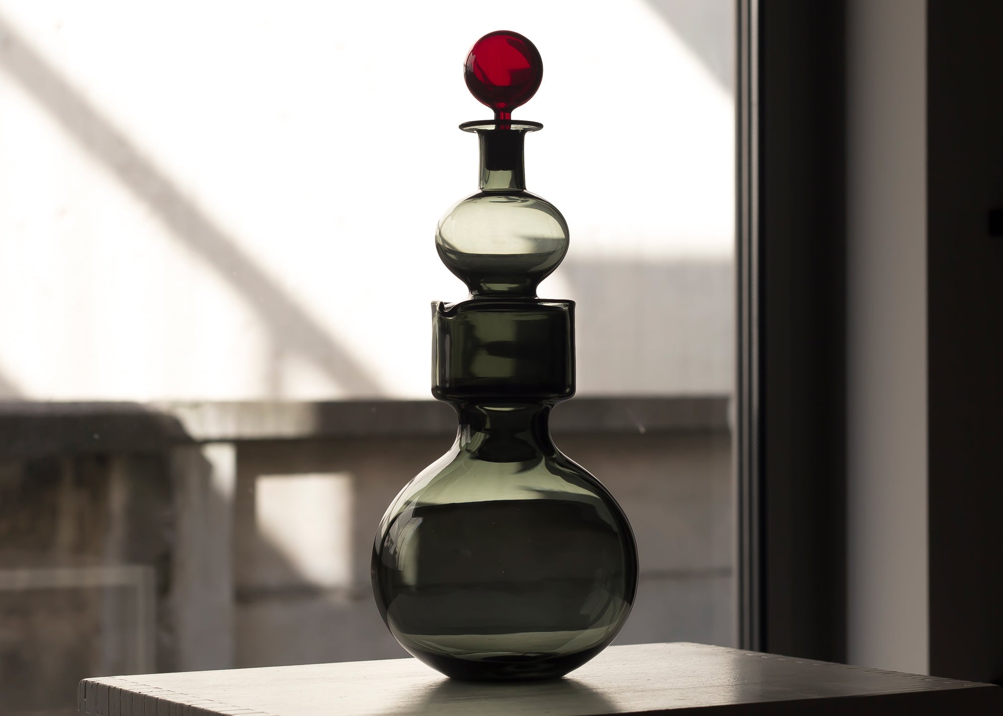 ABOUT US｜エレファントについて – ELEPHANT