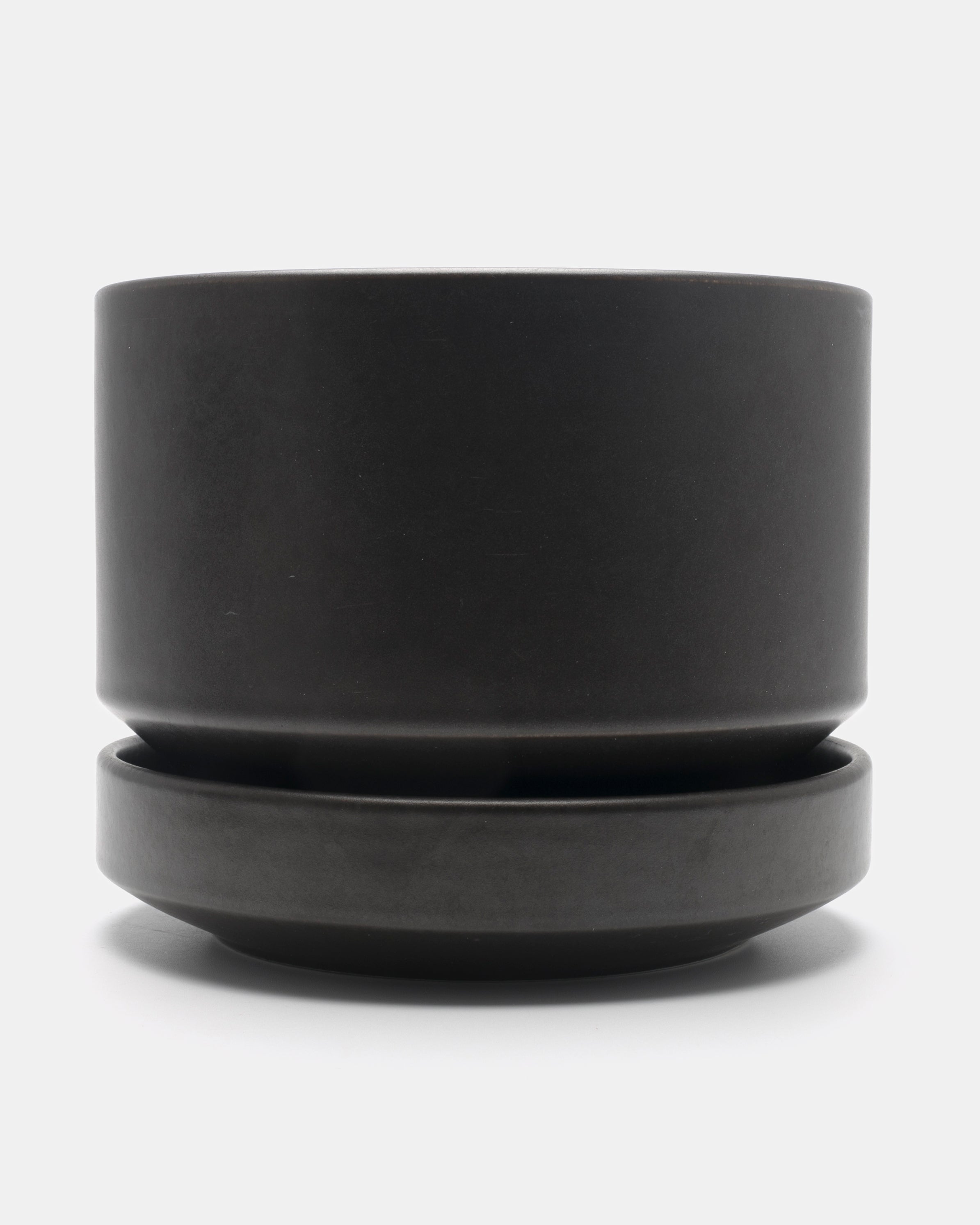 RICHARD LINDH | FLOWER POT(BLACK) L SN3 | ARABIA – ELEPHANT