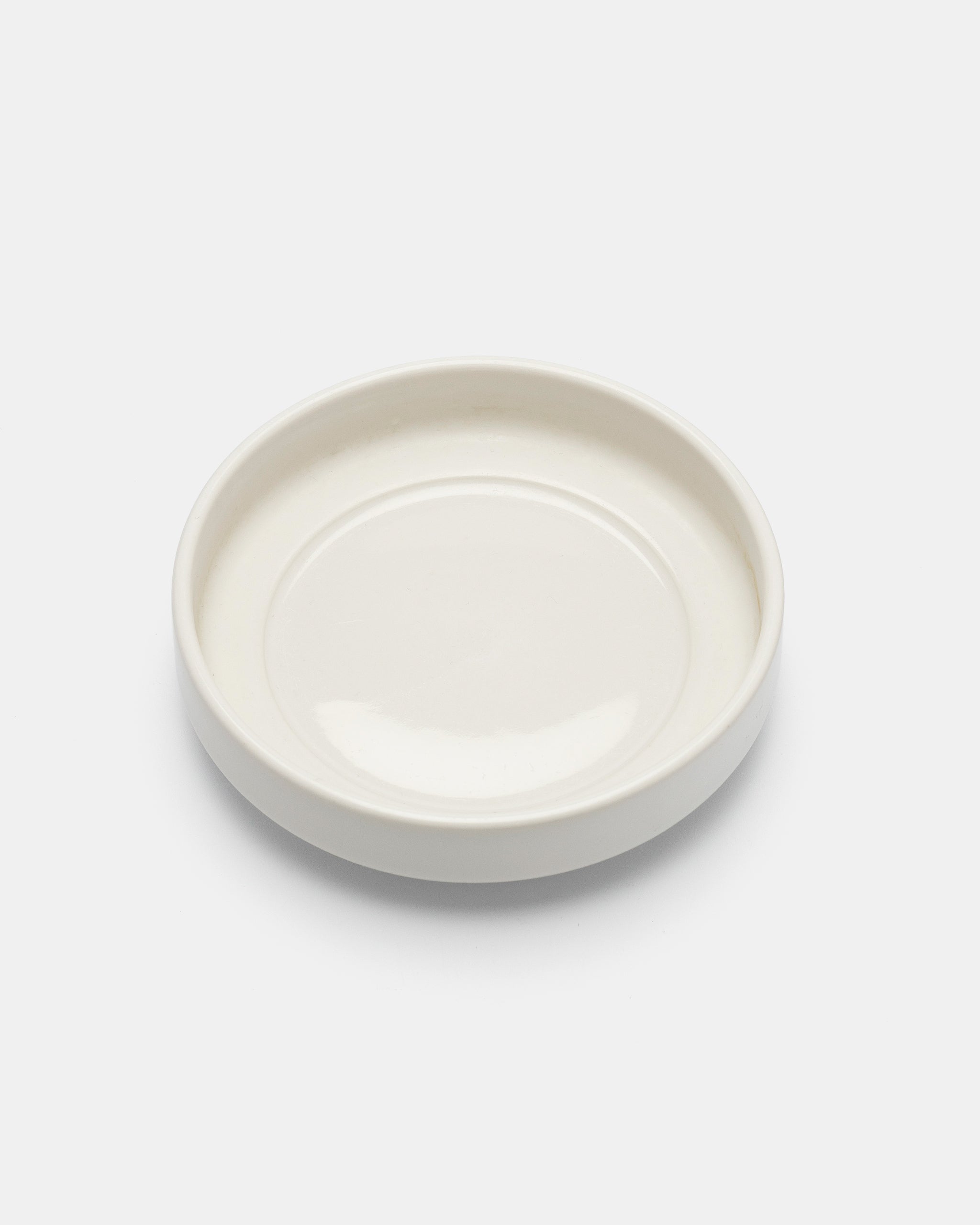RICHARD LINDH | FLOWER POT(GLOSS WHITE) M SN2 | ARABIA – ELEPHANT