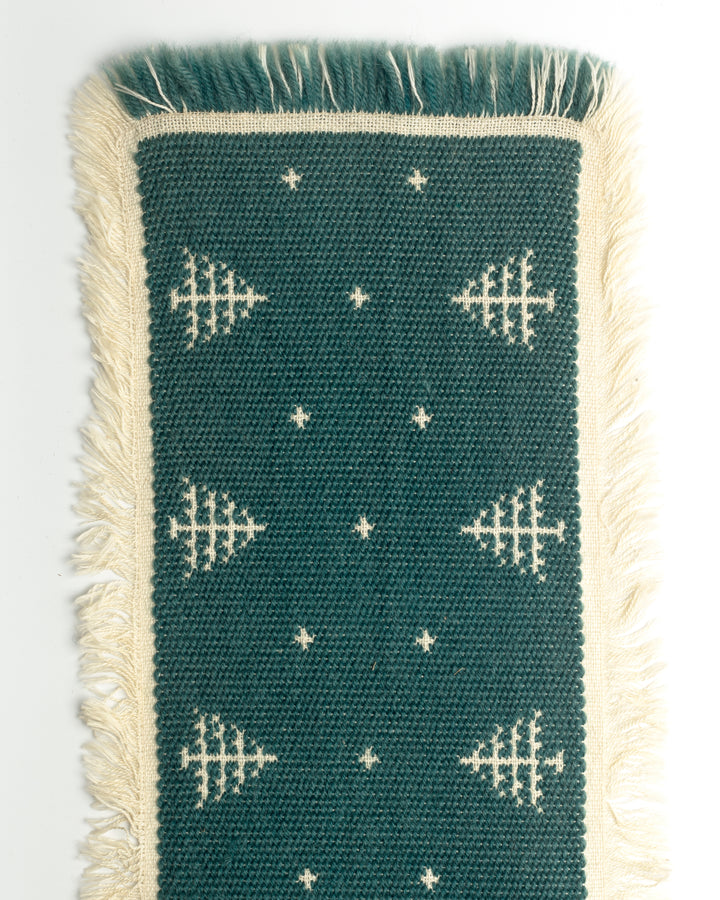 TABLE RUNNER, Gifted by Dora Jung to Simone Prouvé in 1954.