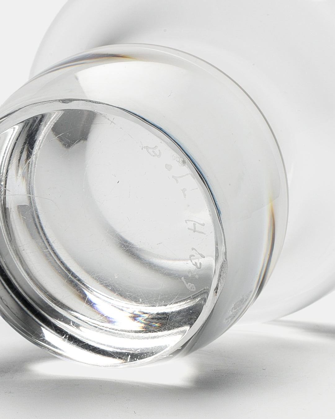 PAPER WEIGHT(CRYSTAL) H1369