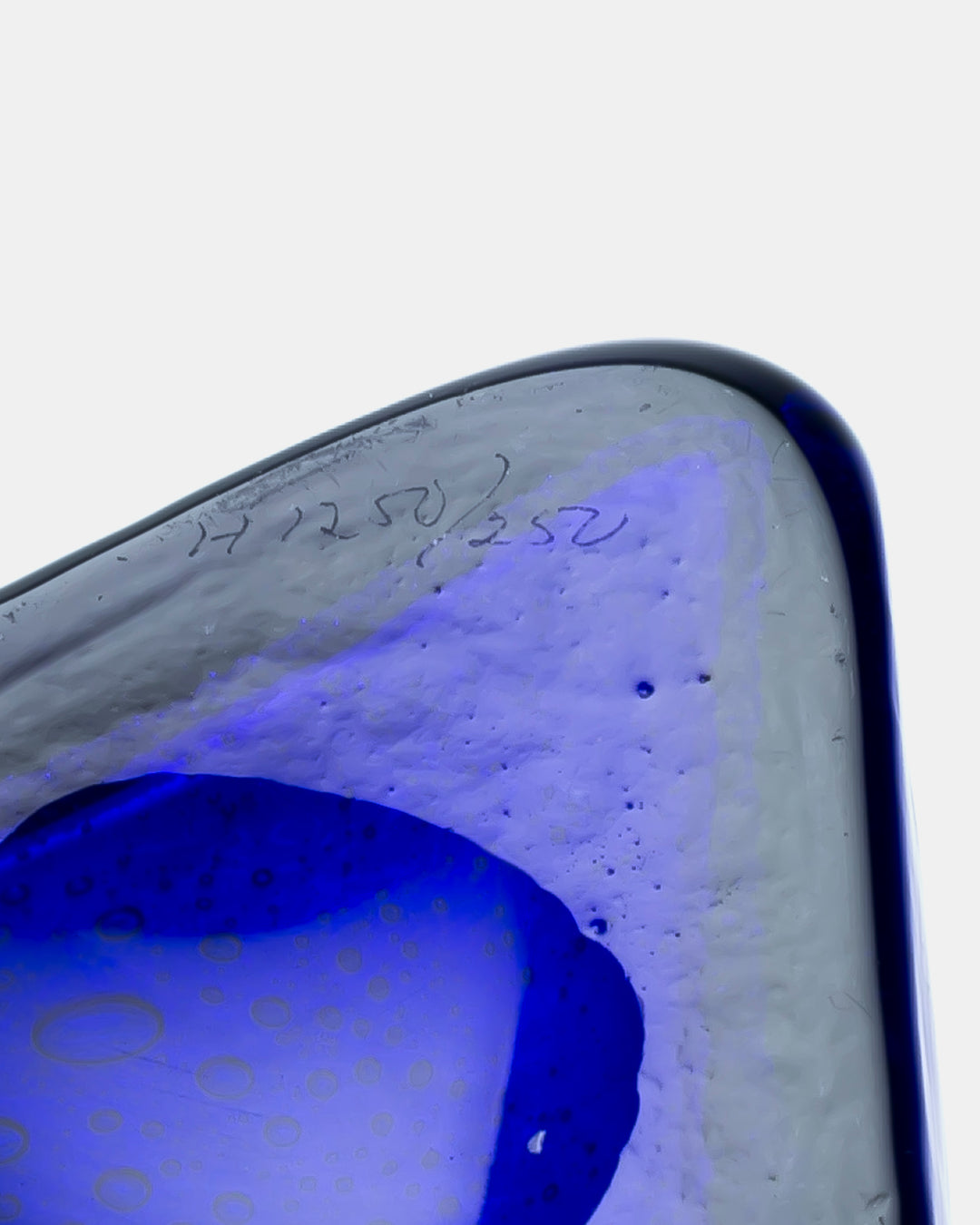 VASE(BLUE BUBBLED) H1250