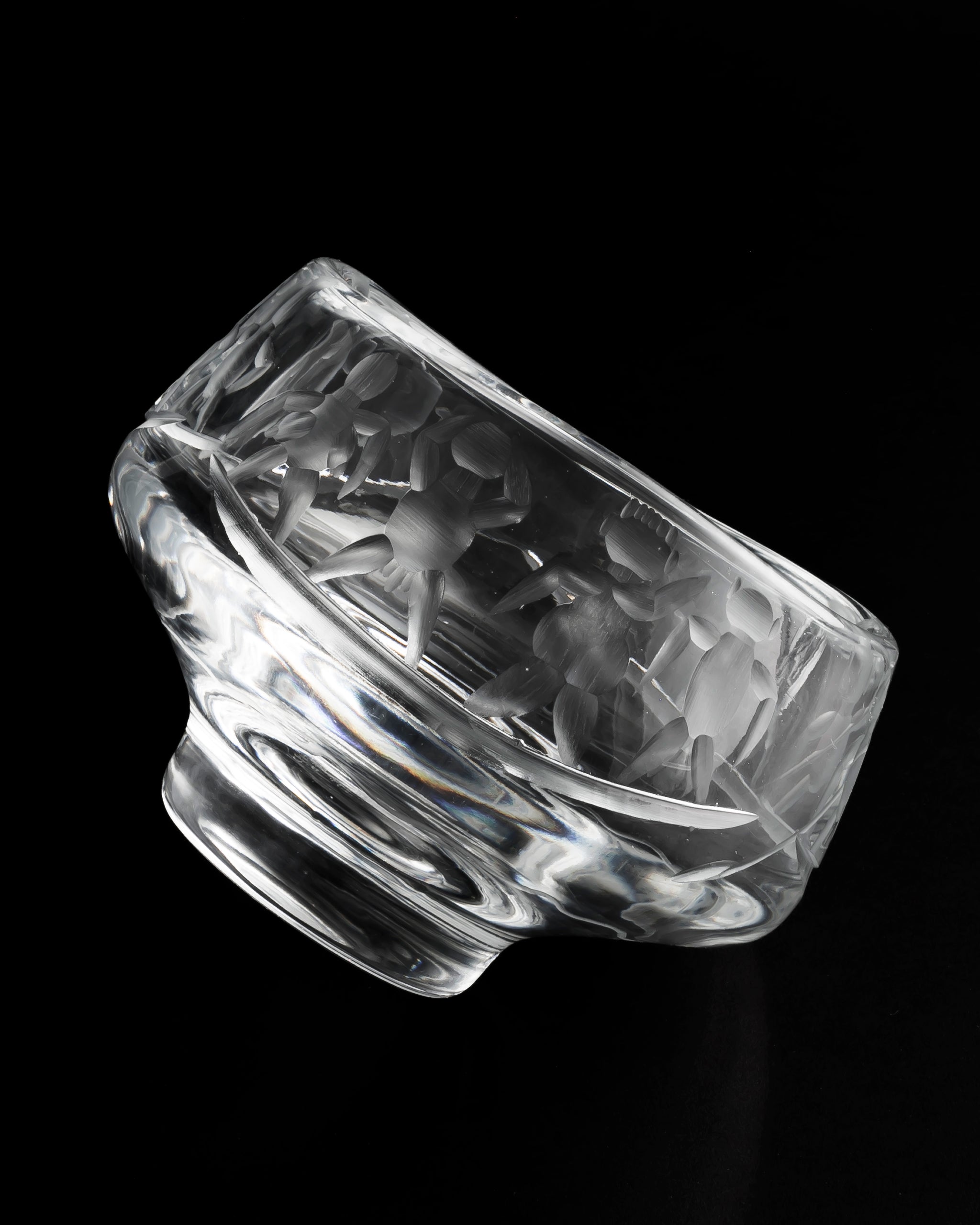 ERIK HÖGLUND | ENGRAVED BOWL(CRYSTAL) H122 | BODA – ELEPHANT
