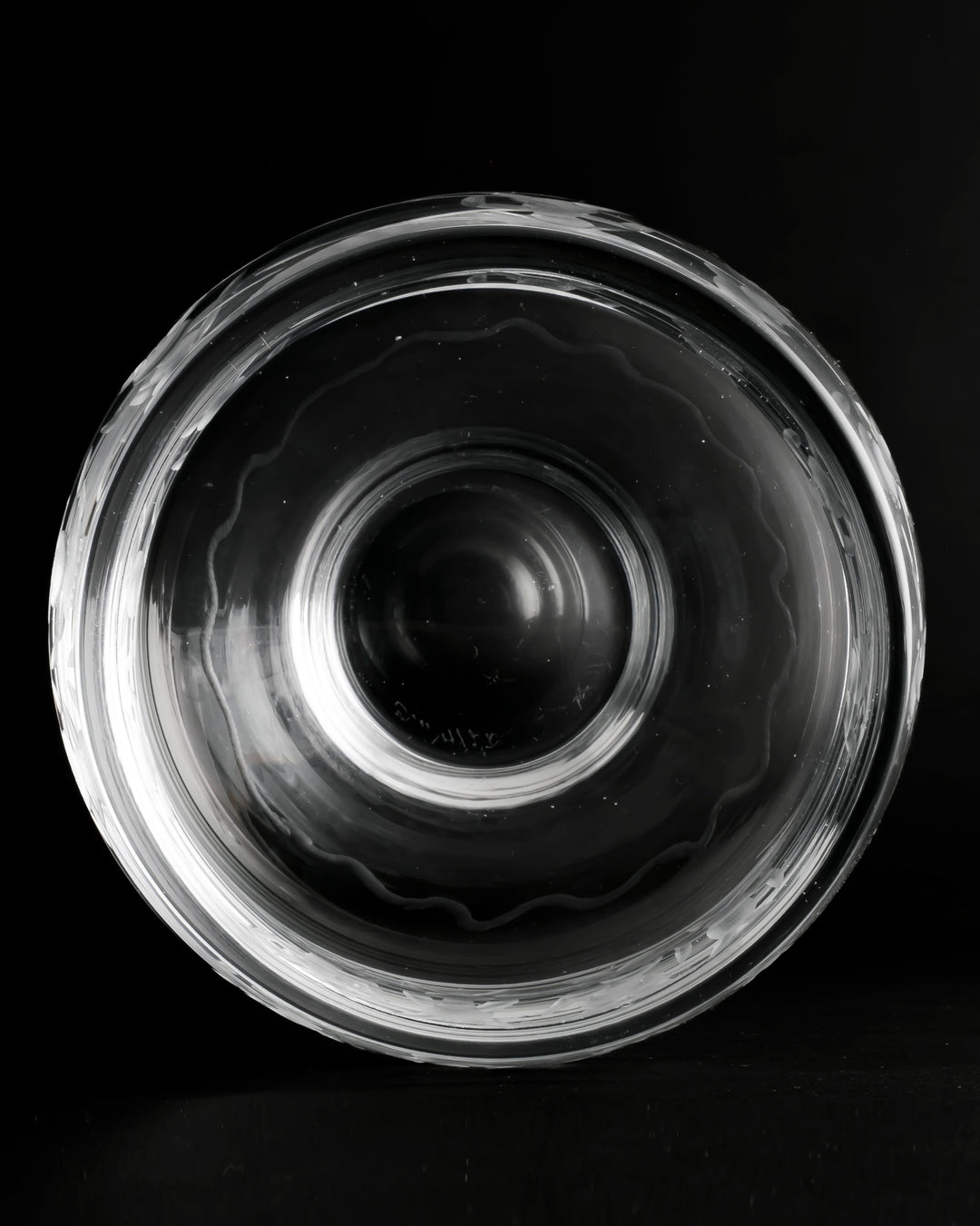 ENGRAVED BOWL(CRYSTAL) H122