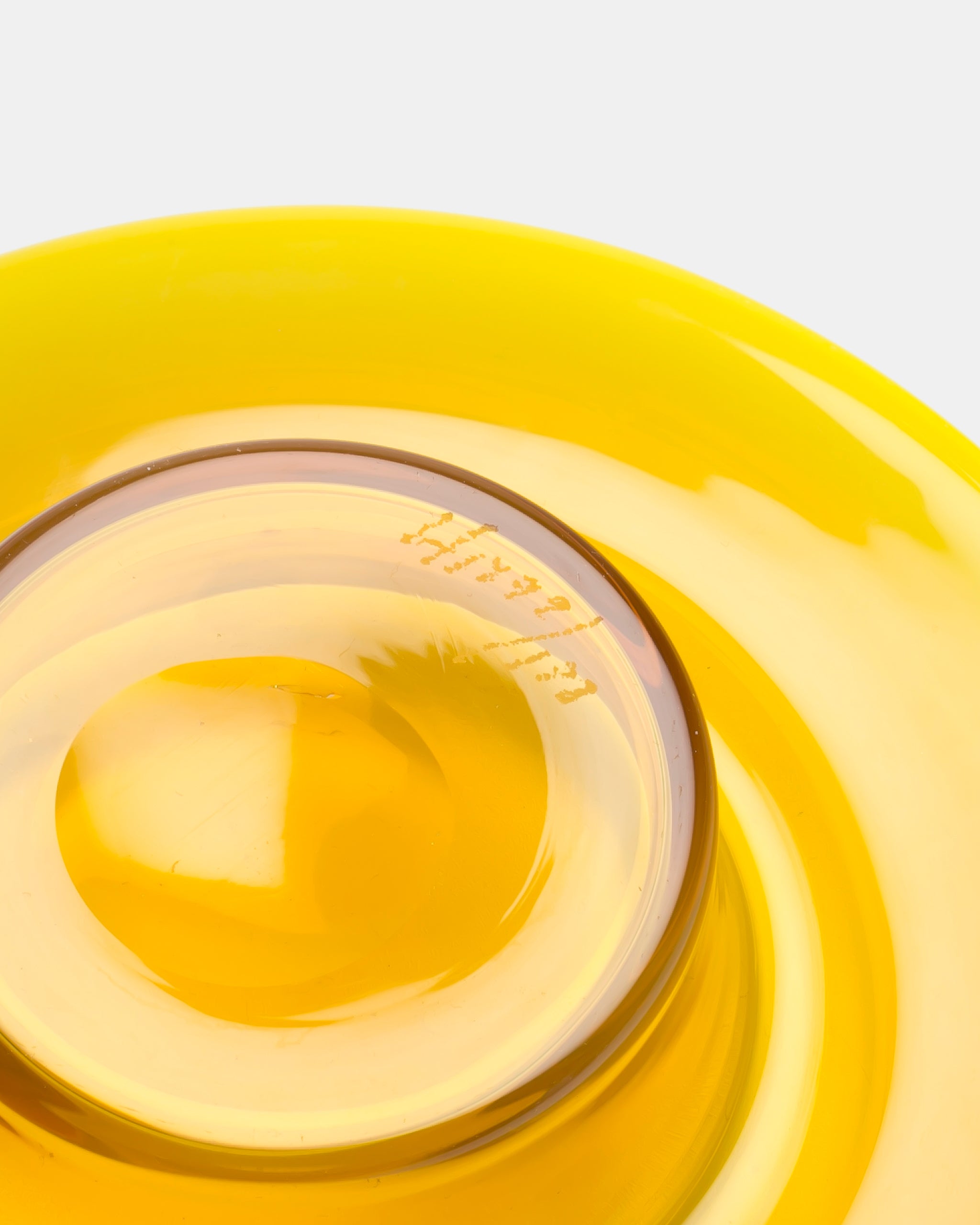 ERIK HÖGLUND | CANDLESTICK/BOWL(YELLOW) H1799 | BODA – ELEPHANT