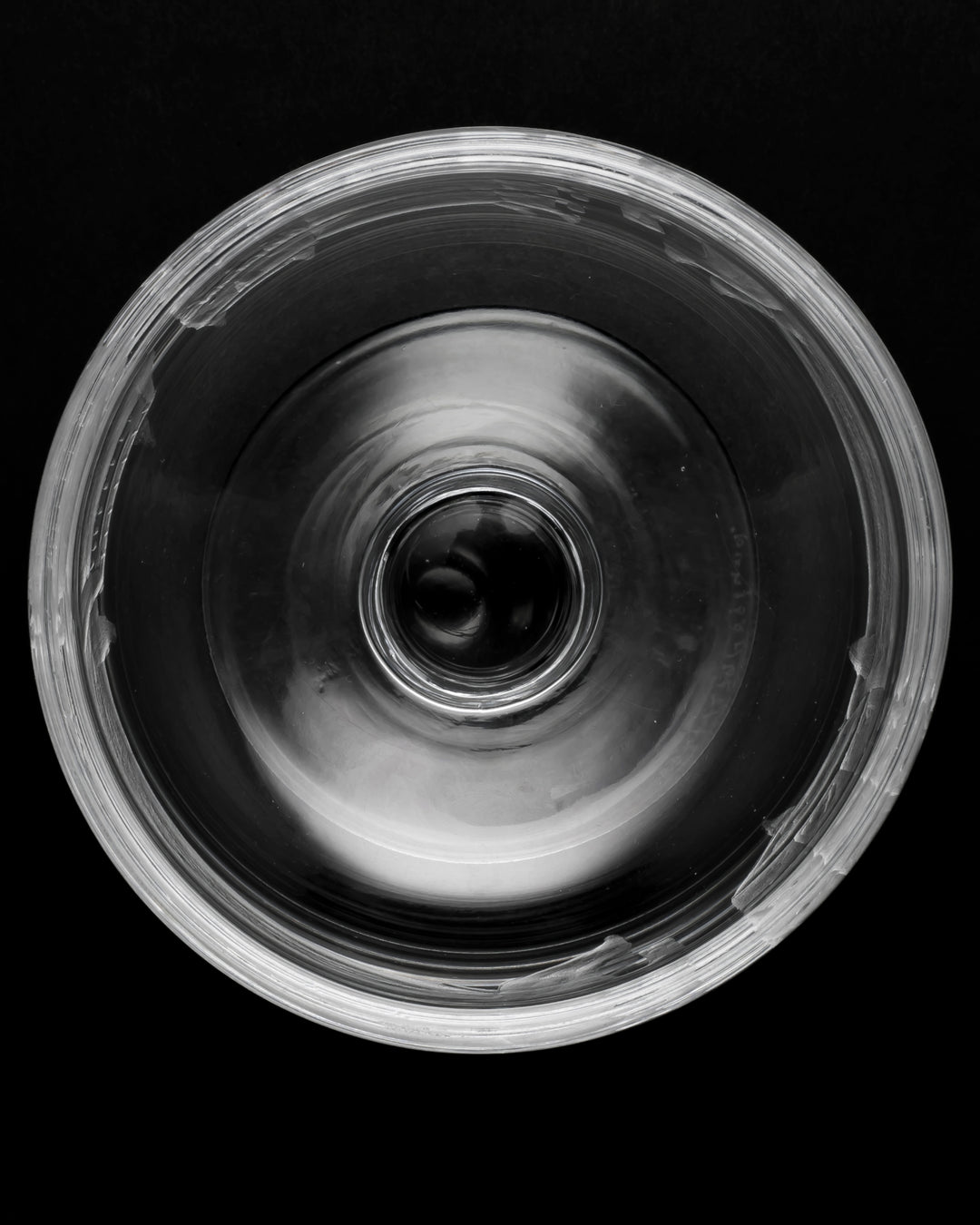 ENGRAVED BOWL ON FOOT(CRYSTAL) H852