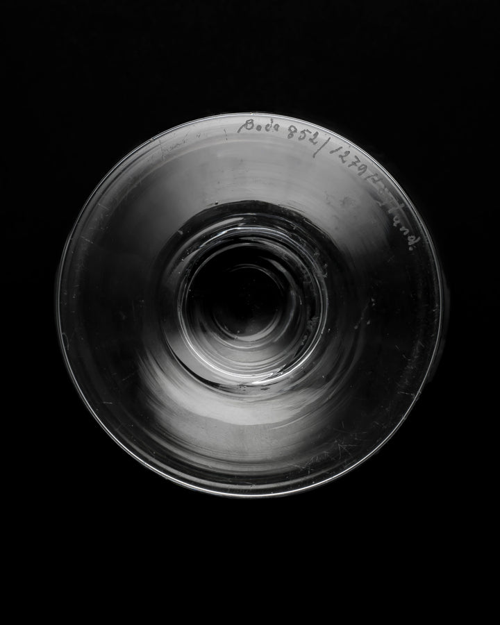 ENGRAVED BOWL ON FOOT(CRYSTAL) H852