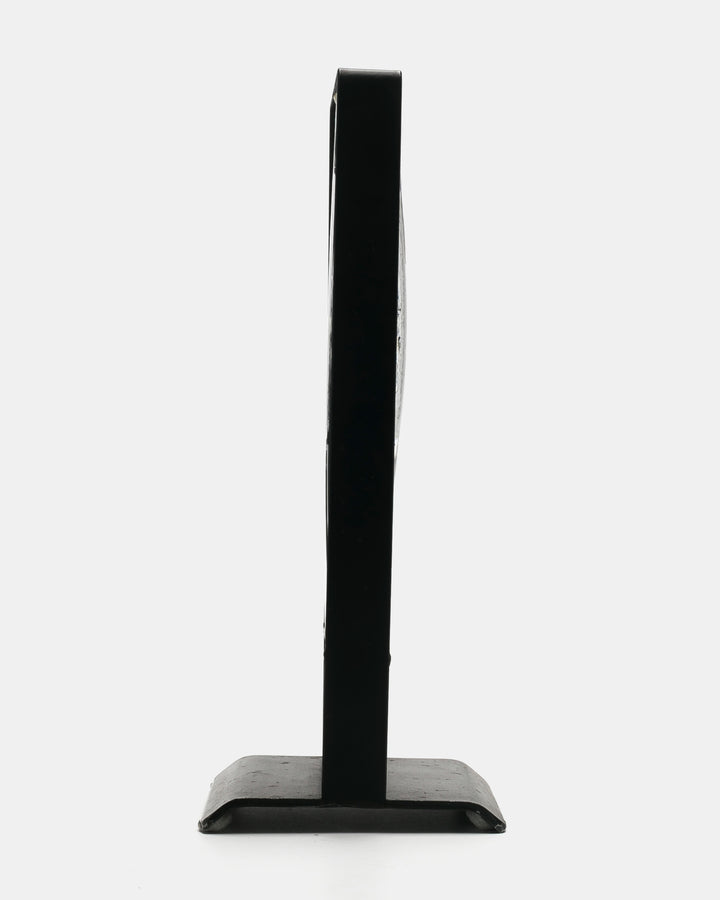 RELIEF IN IRON FRAME SH1259