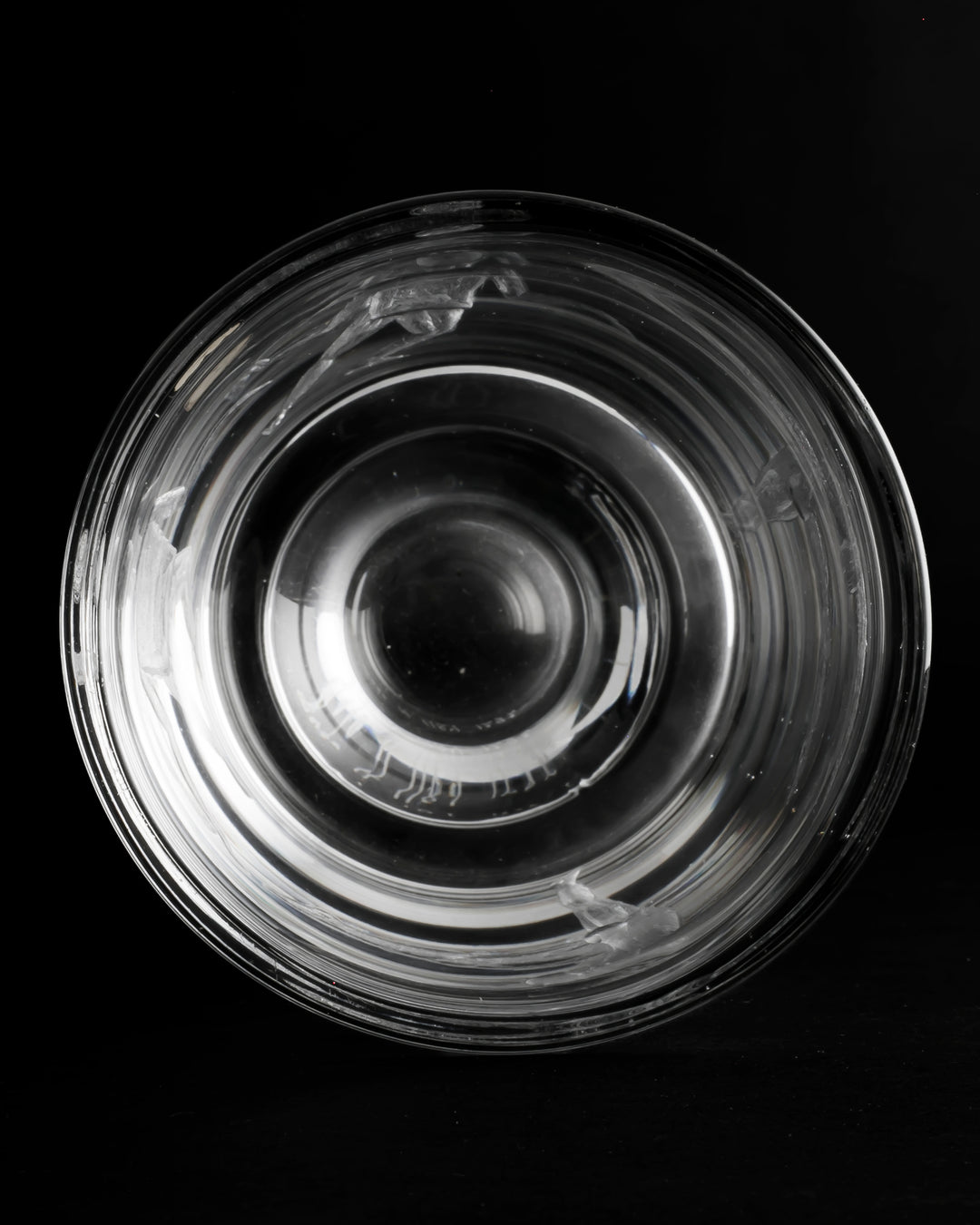 ENGRAVED VASE(CRYSTAL) H1184