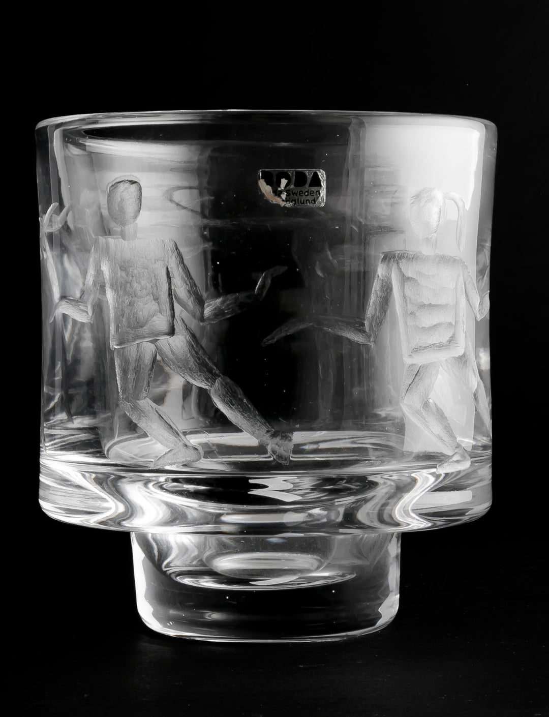 ENGRAVED VASE(CRYSTAL) H1184