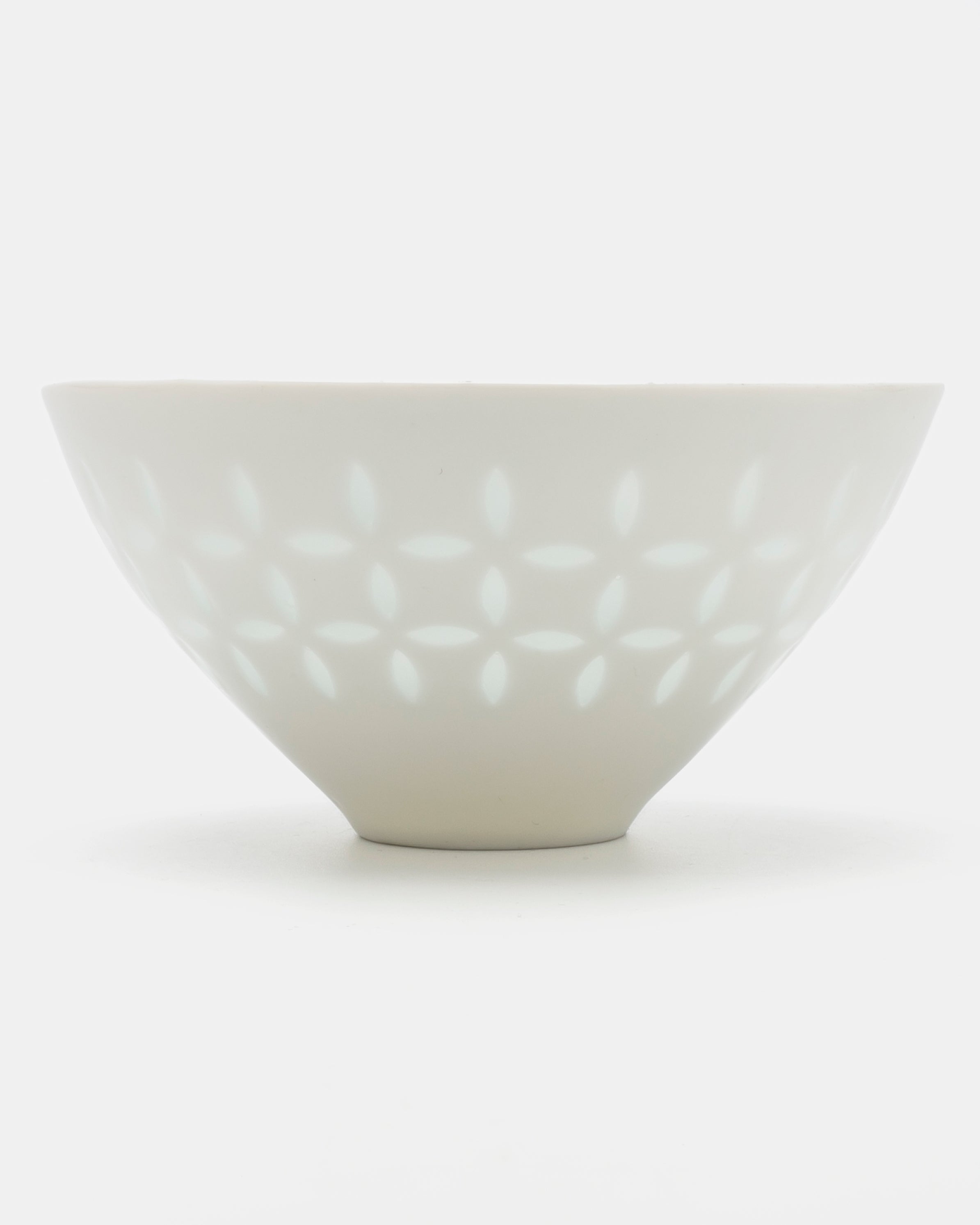 ARABIAアラビアFRIEDLKJELLBERG Rice Porcelain FRIEDL KJELLBERG | RICE PORCELAIN BOWL FK/1 | ARABIA – ELEPHANT