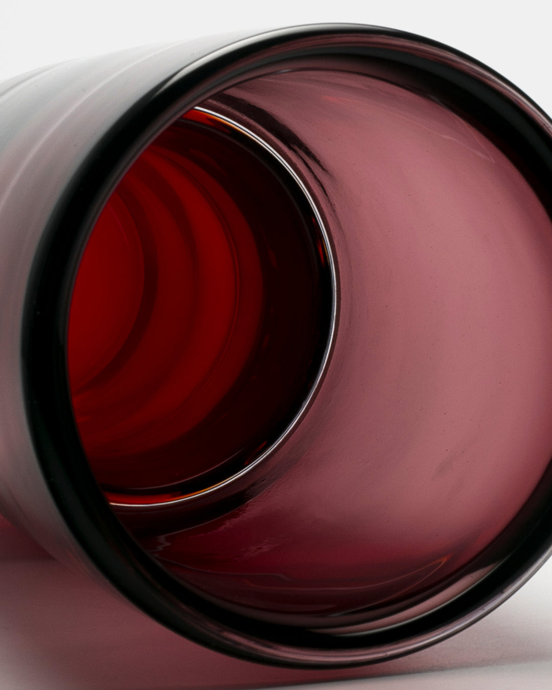 ART WORKS 2009 "KOHTA" PLUM/RED