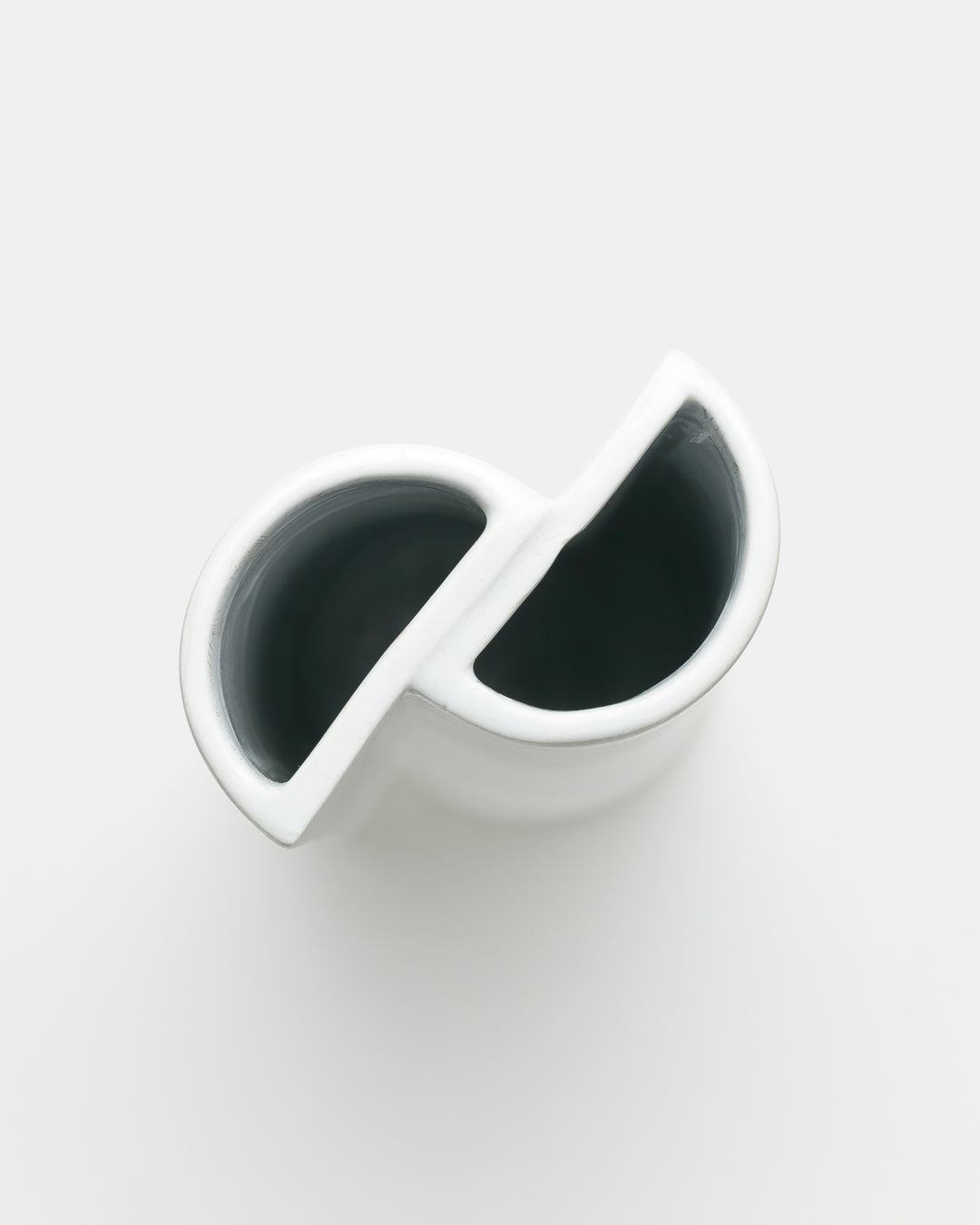 "SURREA" VASE