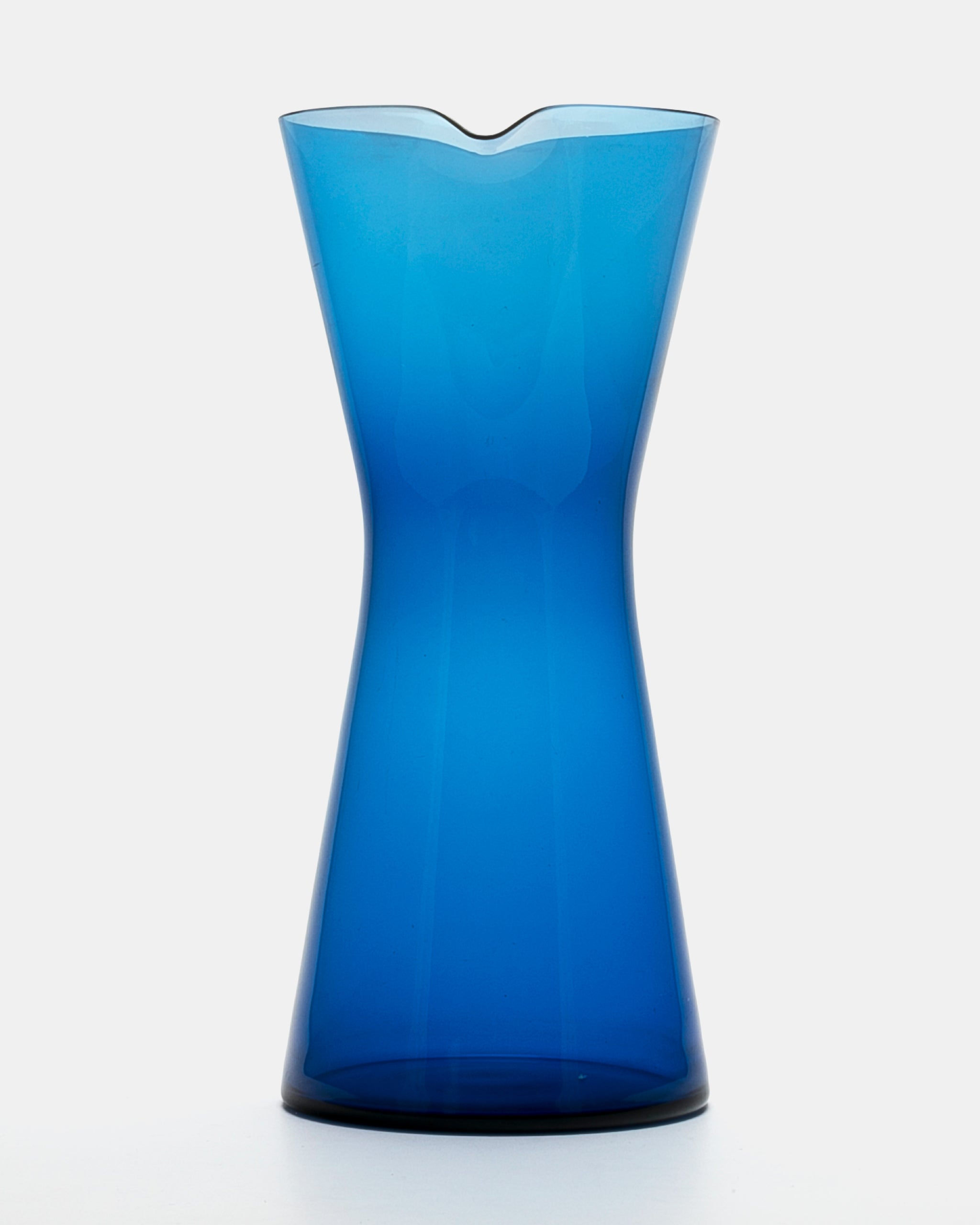 KAJ FRANCK | PITCHER(SKY BLUE) 1610 | NUUTAJÄRVI – ELEPHANT