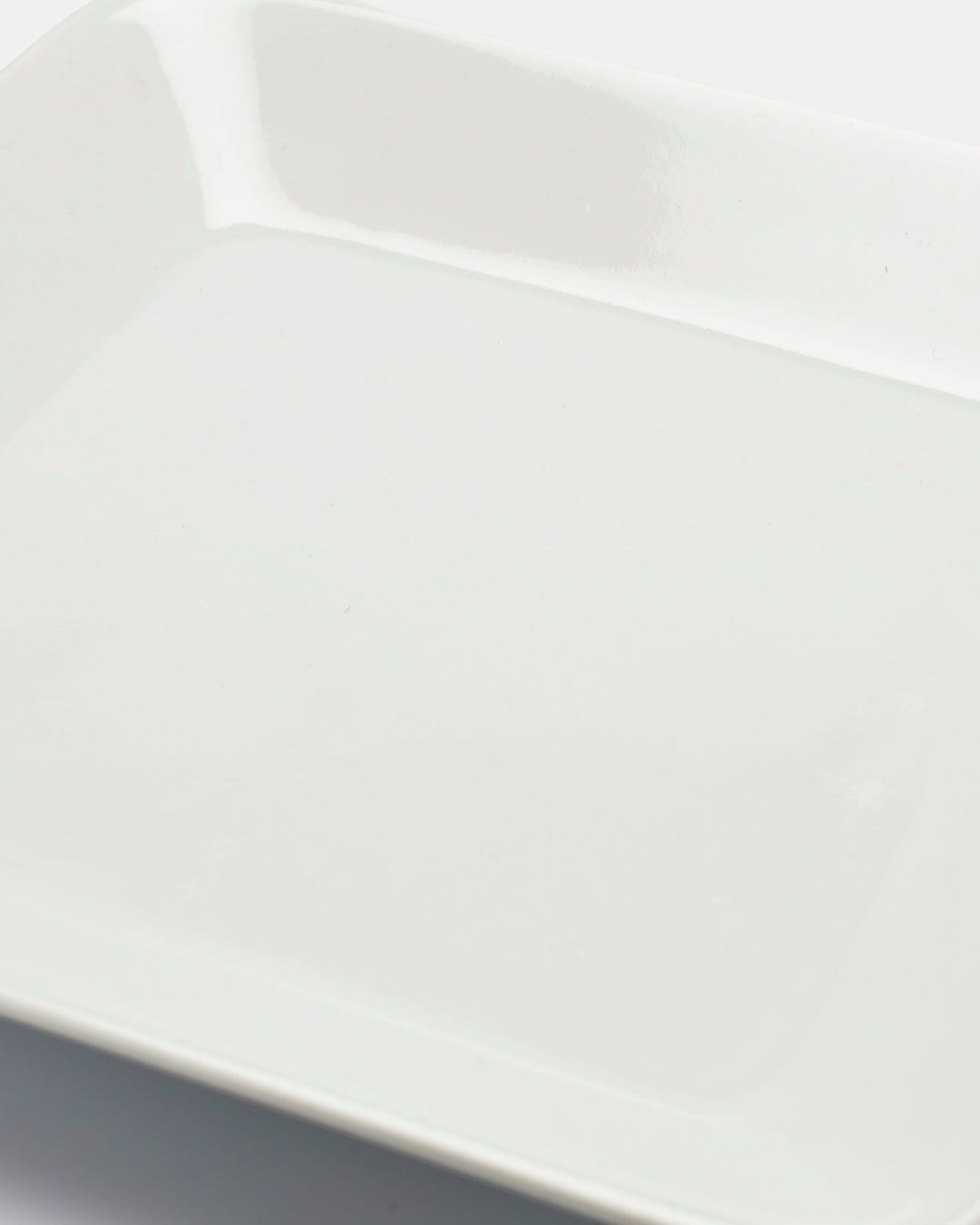 SQUARE PLATE(WHITE) G 175mm