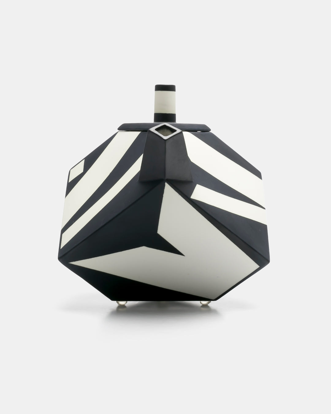 "CUBE" TEA POT 400