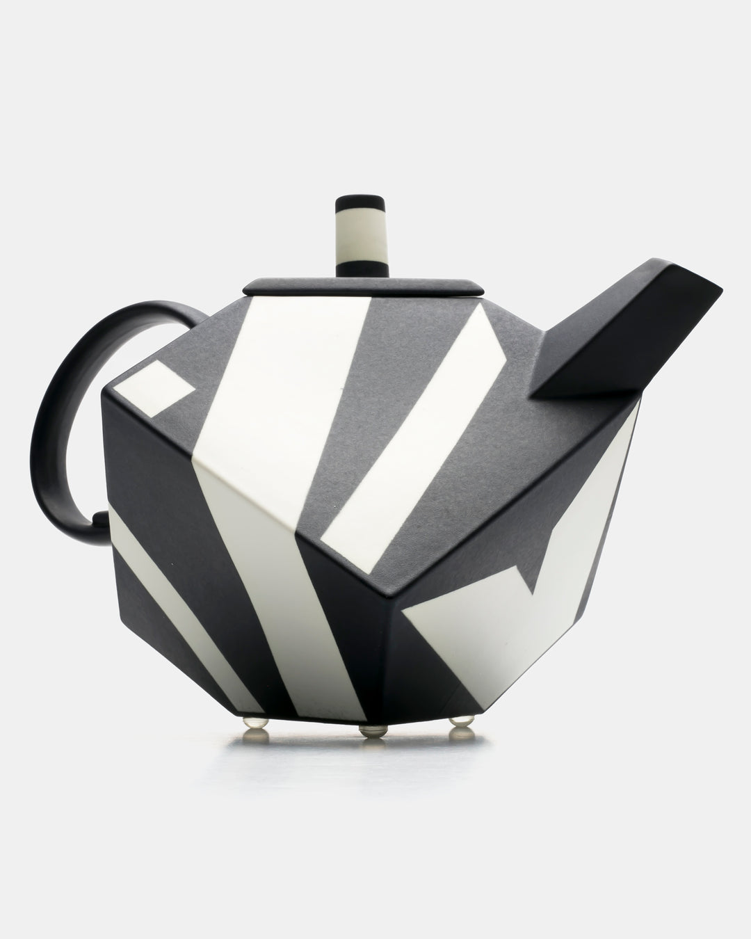 "CUBE" TEA POT 401