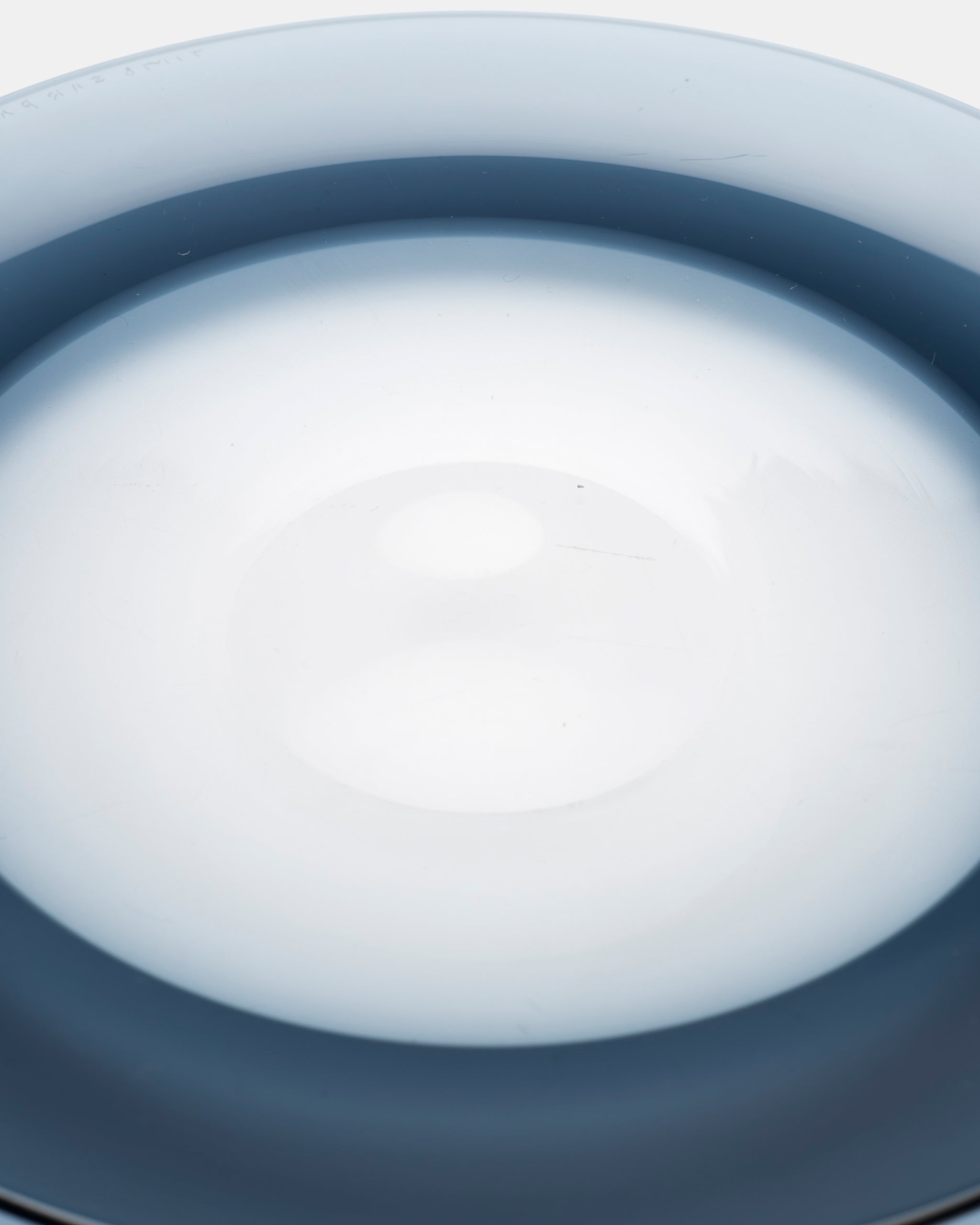 TIMO SARPANEVA | i-203 PLATE(BLUE) 180mm with BOX | IITTALA – ELEPHANT
