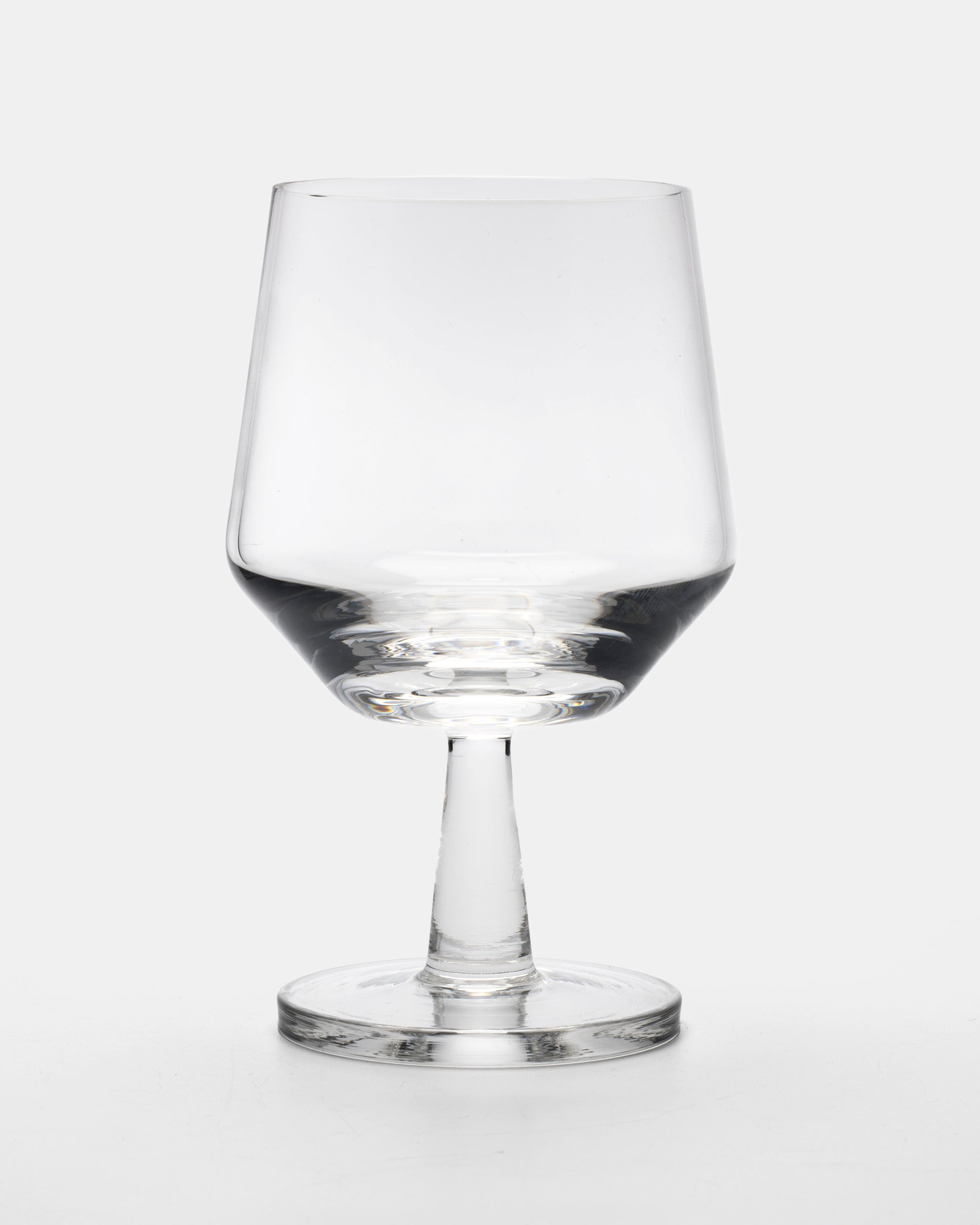 TIMO SARPANEVA | i-113 WINE GLASS | IITTALA – ELEPHANT