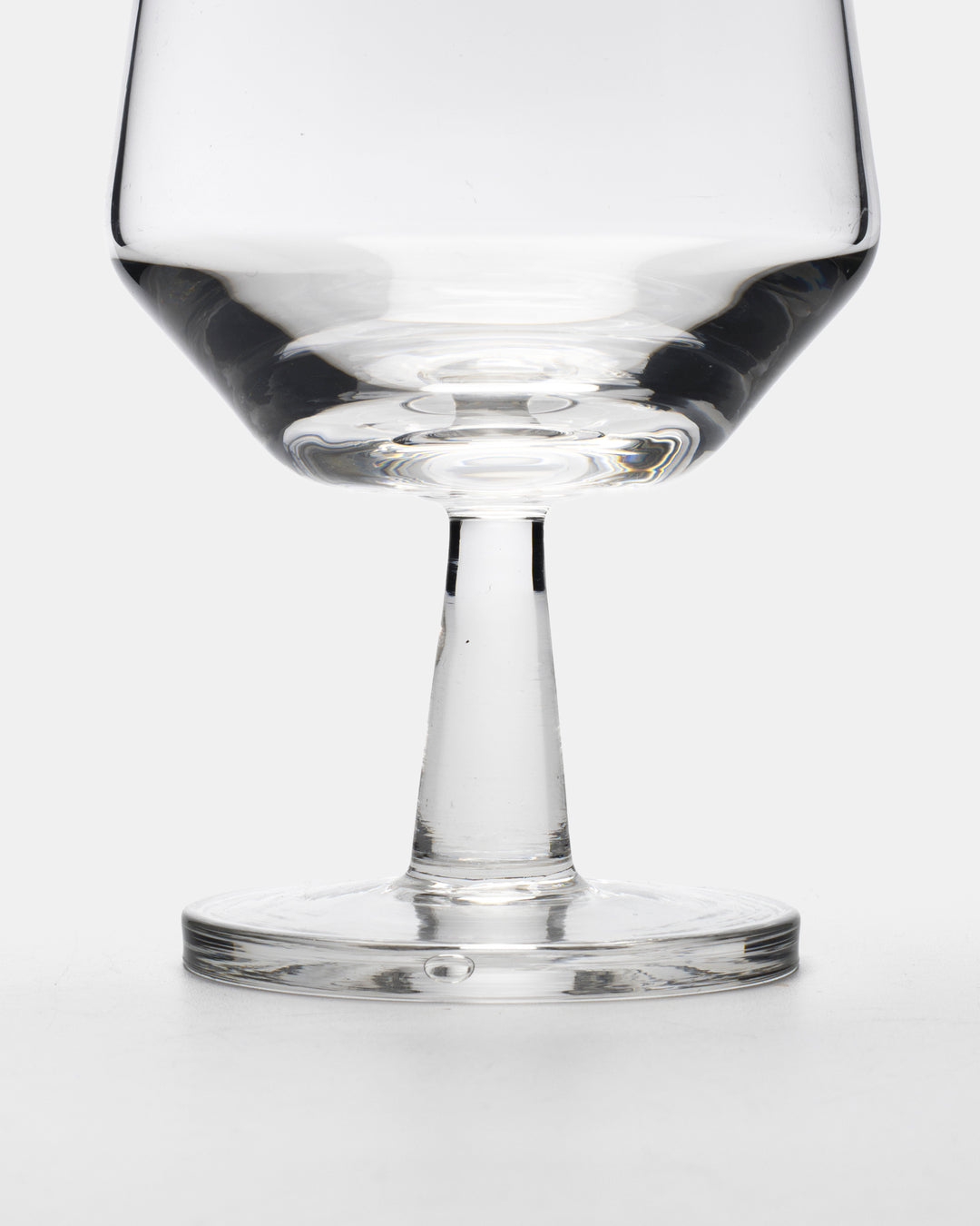 i-113 WINE GLASS
