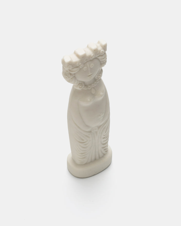 CHESS PIECE “QUEEN”