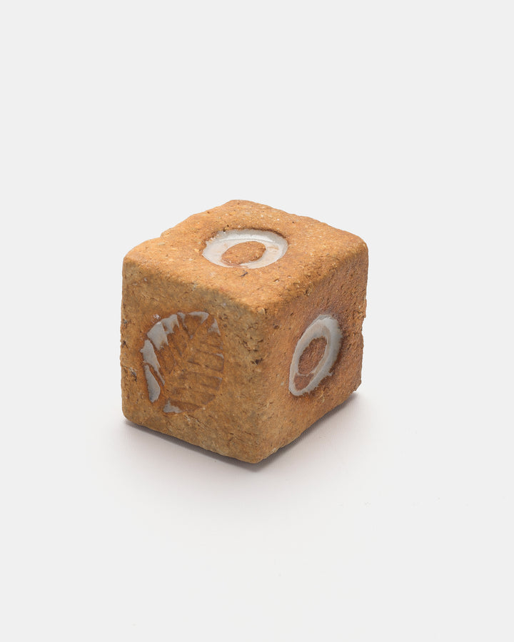 MINIATURE CUBE