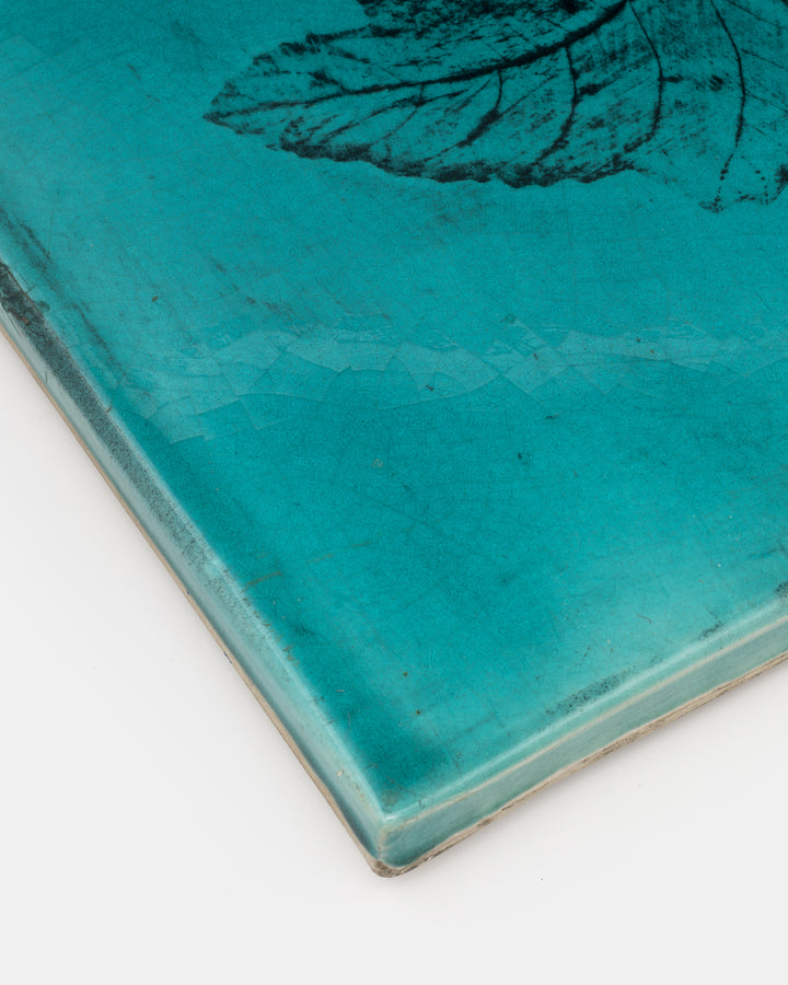 LEAF TILE